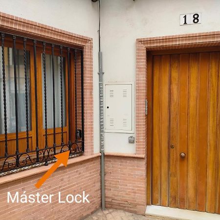 Descubrehome Postigo Inner Patio Σεβίλλη Εξωτερικό φωτογραφία